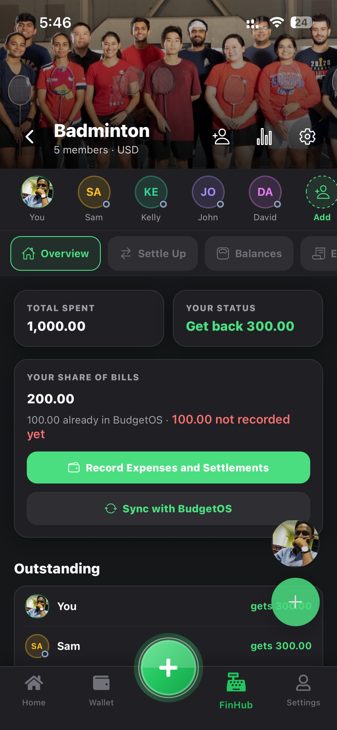 SplitBuddy group expense overview in dark mode